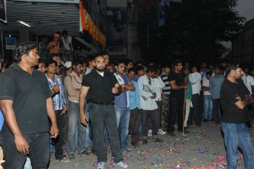 Yevadu Trailer Launch at Sandhya 70MM